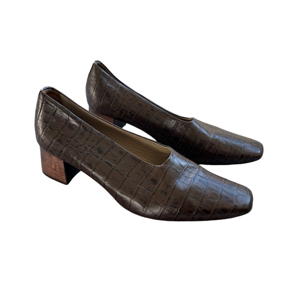 Mari Giudicelli Shoes - Mari Giudicelli Croc-Embossed Leather Block Heels with Wooden Heel - Size 40